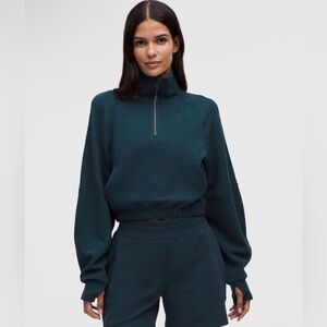 Lululemon NWT Scuba Cropped Funnel-Neck Half
Zip Waffle